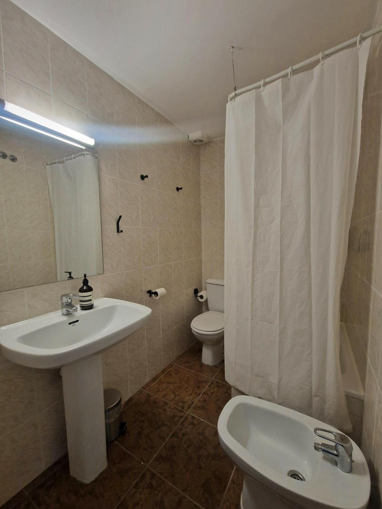 Hostal Rugaca Huesca Extérieur photo
