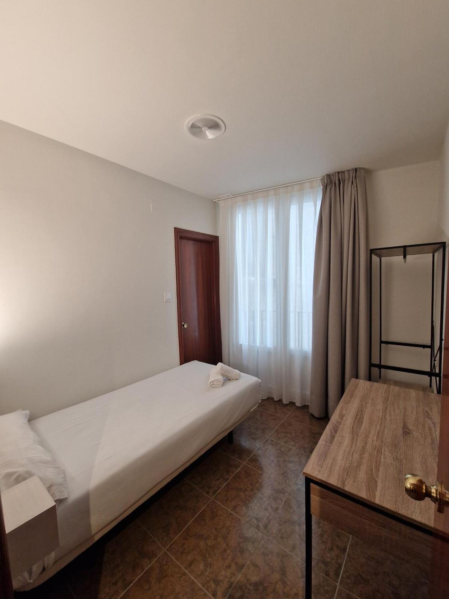 Hostal Rugaca Huesca Extérieur photo