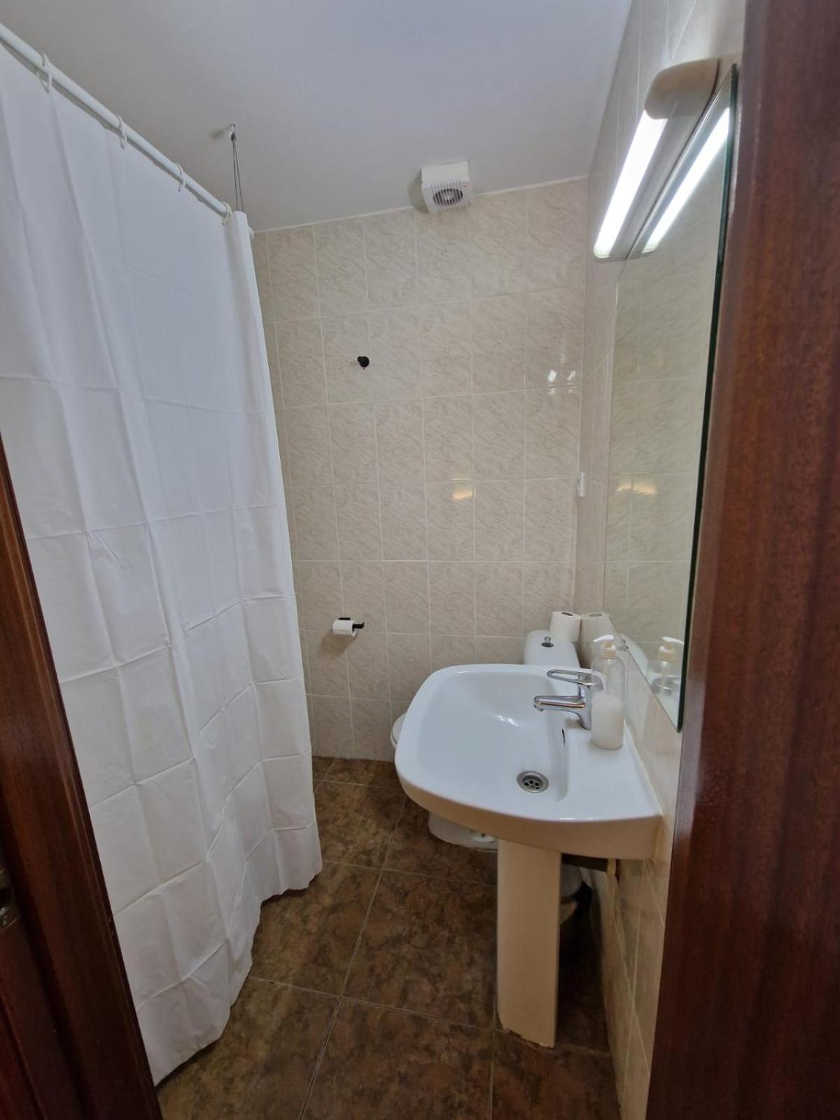 Hostal Rugaca Huesca Extérieur photo